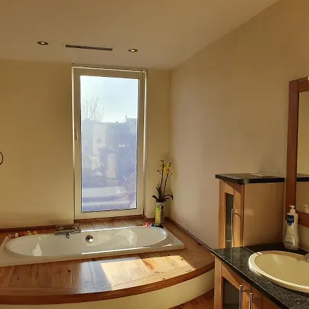 Huize La Passion Vacationhouse 10 Min Walk From The Sea בית נופש מידלקרק