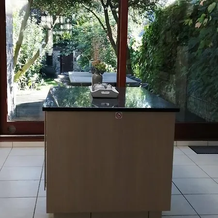 Huize La Passion Vacationhouse 10 Min Walk From The Sea Semesterbostad