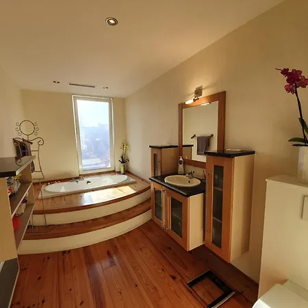 Huize La Passion Vacationhouse 10 Min Walk From The Sea בית נופש *